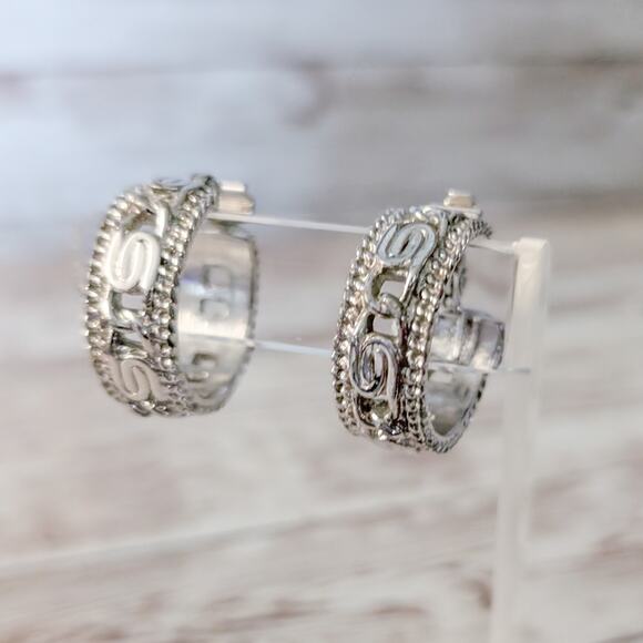 Vintage Clip On Earrings Statement Design Silver Tone Large Hoops - Picture 1 of 6